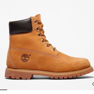 Timberland premium waterproof beige boots size 8
